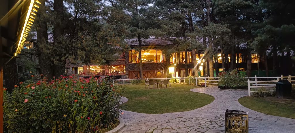 ITC WelcomHotel Pine n Peak Pahalgam outdoors 2